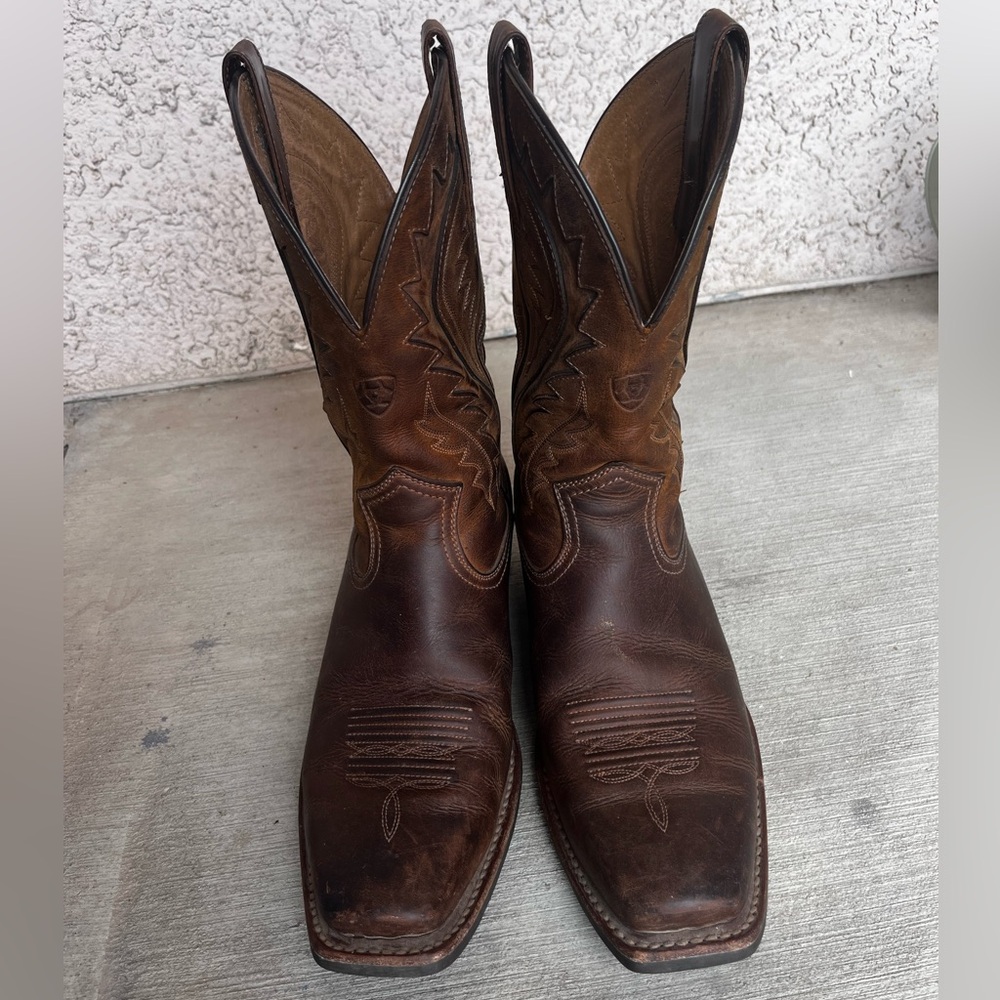 Ariat Dark Brown Western Boots 9.5 EE